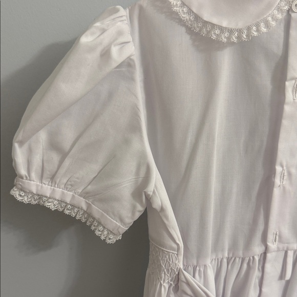 Beautiful Feltman Bros White Smocked Dress with Embroidered Detail - Picture 12 of 13